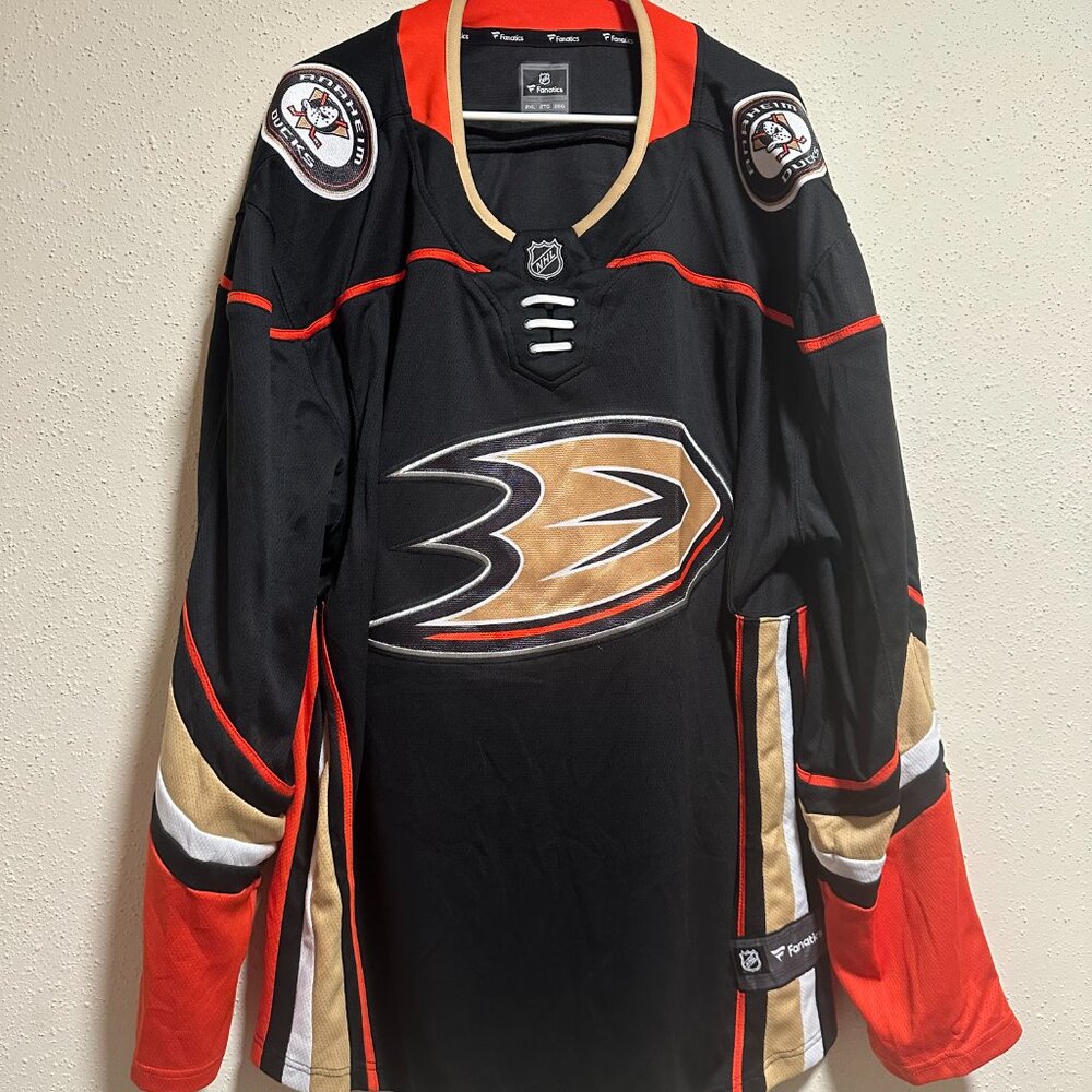 Anaheim Ducks Fanatics Hockey Jersey Home - Picture 10 of 11
